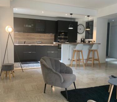 Le Cannet Apartment | Appart Le Cannet