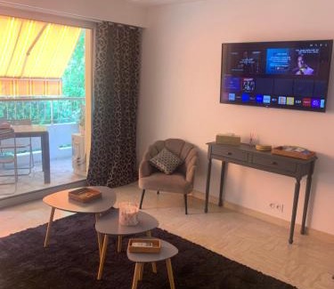Le Cannet Apartment | Appart Le Cannet