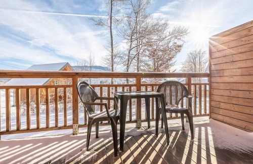 La Feclaz Condo | Appart proche de la navette aux pistes