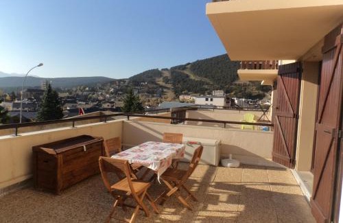 Les Angles Apartment | Appart T2 cabine grande terrasse classé 2 *