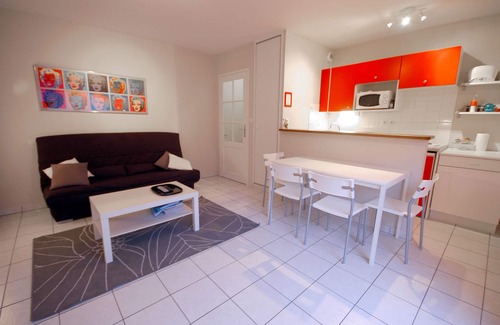 Saint-Servan Apartment | Appart. T2 * de Standing à St Malo center (calme et Mer à 300 m.)