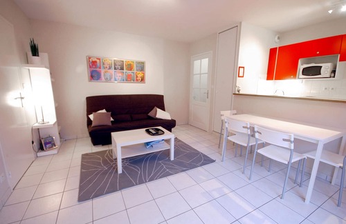 Saint-Servan Apartment | Appart. T2 * de Standing à St Malo center (calme et Mer à 300 m.)