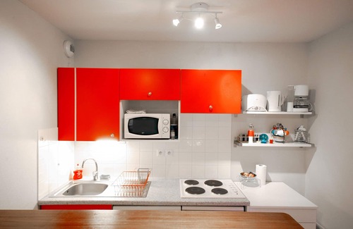 Saint-Servan Apartment | Appart. T2 * de Standing à St Malo center (calme et Mer à 300 m.)