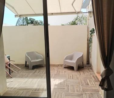 Boujan-sur-Libron Apartment | Appart T3 LE PATIO - avec terrasse