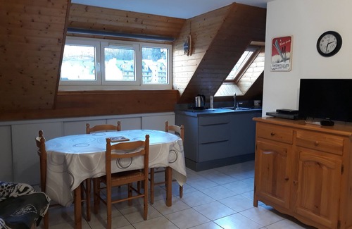 Cauterets Apartment | Appart.T3 Plein CENTRE, bright, 3*, 2 bedrooms, basement parking, mountain VIEW