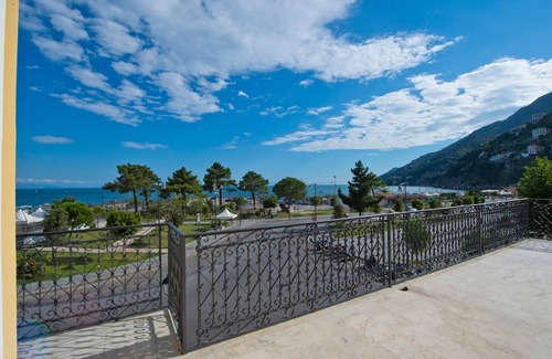 Vietri sul Mare Apartment | Appartamento a Vietri sul mare ID 3048
