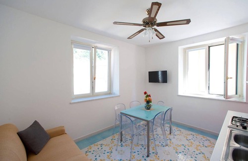Vietri sul Mare Apartment | Appartamento a Vietri sul mare ID 3058