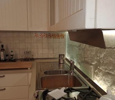 Monteriggioni Apartment | Appartamento bilocale ERICA