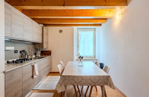 Monclassico Apartment | Appartamento Carlotta by Interhome