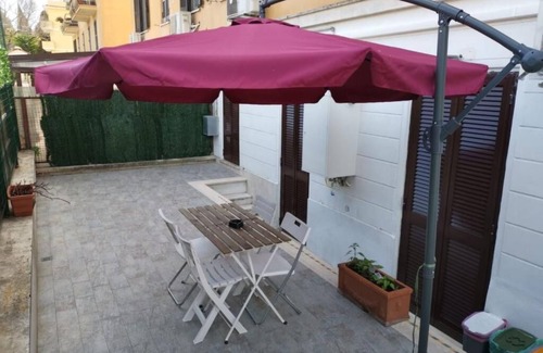 Quartiere XXVII Primavalle Apartment | Appartamento con giardino, posto auto e lavanderia nei pressi Gemelli Cristo Re