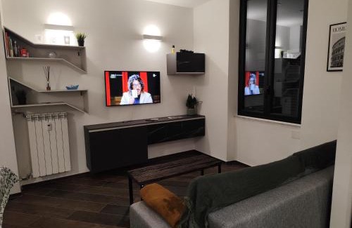 San Fruttuoso Apartment | Appartamento di Michael