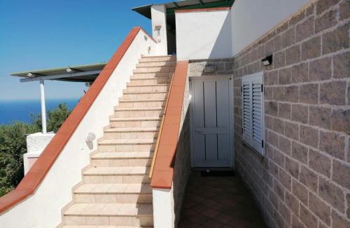 Serrara Fontana Apartment | Appartamento di villa gesualda