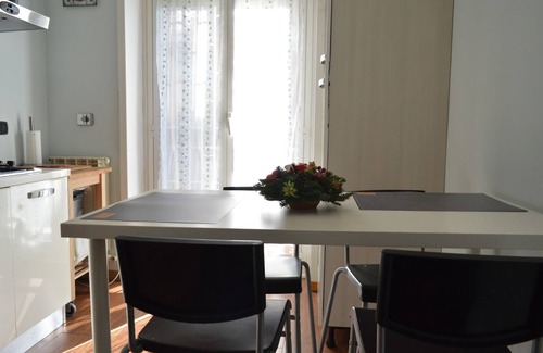 Quartiere XXVII Primavalle Apartment | Appartamento Elena’s House per coppie e famiglie