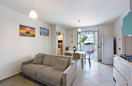 Cervo Apartment | Appartamento Elisa with Terrace and Balcony