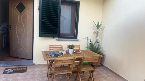 San Miniato Apartment | Appartamento Freschi