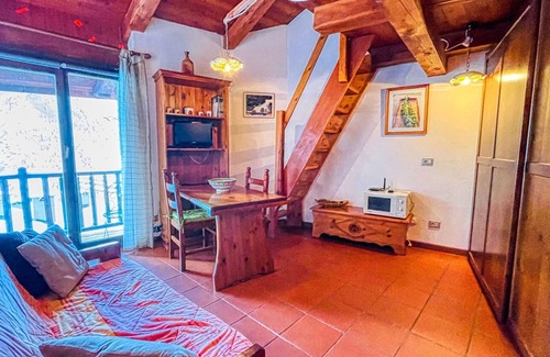 Gleise Apartment | Appartamento Gleise La Fontana - Affitti Brevi Ita