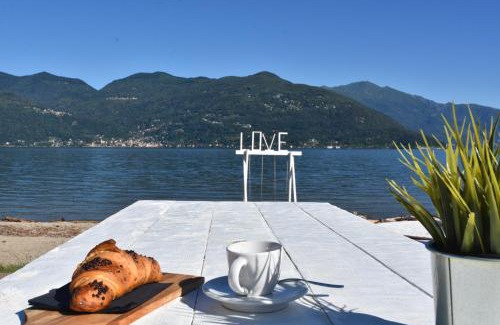 Germignaga Apartment | Appartamento Il Cortiletto