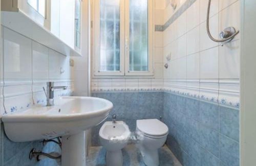 Crocetta-San Lazzaro-Modena Est Apartment | Appartamento monolocale a Modena