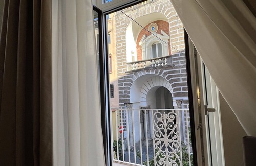 Sorrento City Centre Apartment | Appartamento nel Centro Storico di Sorrento, Nuovo, con Vista