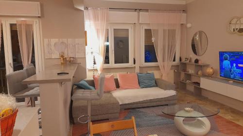 San Teodoro Apartment | Appartamento ' NINFEA' LT