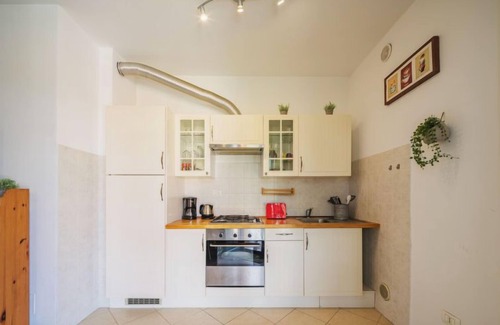 Pietrasanta Apartment | Appartamento Pietrasanta by Interhome