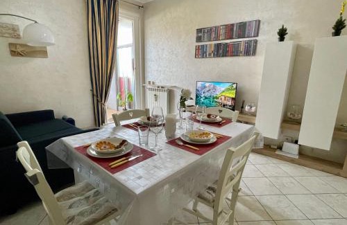 Quartiere XXXIII Lido di Ostia Ponente Apartment | Appartamento piscina&mare