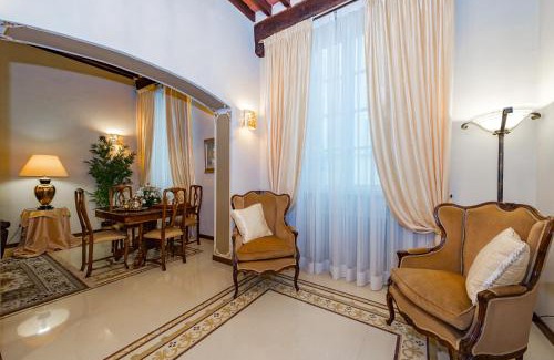 Lucca Historical Center Apartment | Appartamento San Michele
