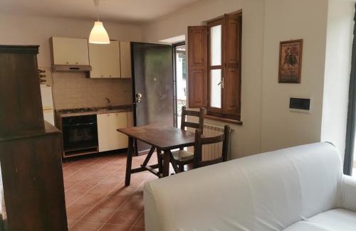 Campagnano di Roma Apartment | Appartamento sulla Via Francigena vicino Roma a 10 mín da Vallelunga e Lago di Bracciano