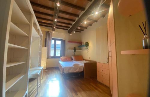 Pistoia Apartment | APPARTAMENTO SULLA SALA