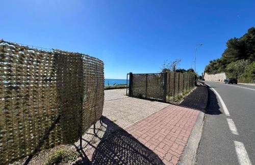 Latte Apartment | Appartamento un mare di fiori