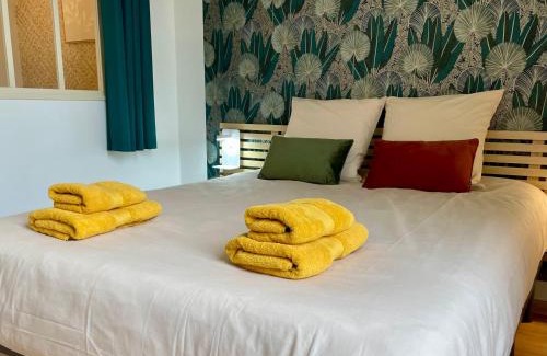 Vitre Apartment | AppartCosy 22 Centre Historique