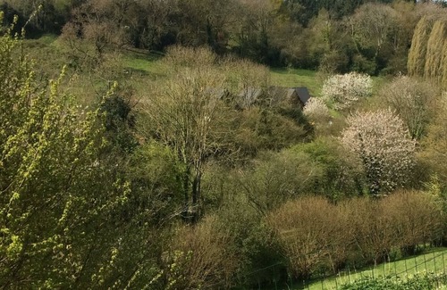 Gonneville-sur-Honfleur Apartment | Appartement 2chambres au Calme Avec Terrain Près Dhonfleur