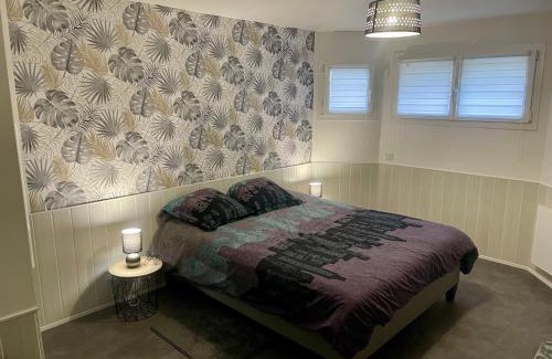 Sainte-Genevieve-des-Bois Apartment | Appartement F1 IDF ,4 pers