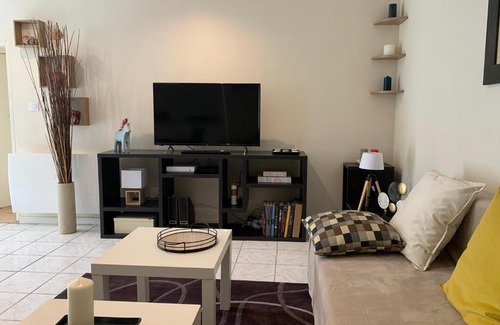 Noyal-sur-Seiche Apartment | Appartement dans une longère aux portes de Rennes