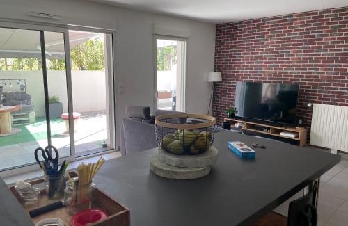 Saint-Jacques-de-la-Lande Apartment | Appartement avec terrasse proche de Rennes