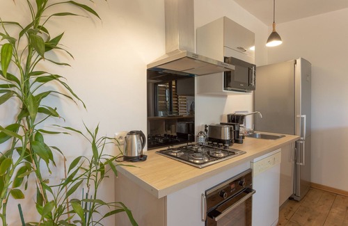 Grand Fond House | Appartement T2 calme et apaisant offrant une vue mer