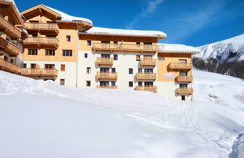 Saint-Sorlin-d'Arves Condo | Appartement avec Wi-Fi Gratuit + Accès Piscine