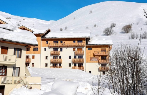 Saint-Sorlin-d'Arves Condo | Appartement avec Wi-Fi Gratuit + Accès Piscine