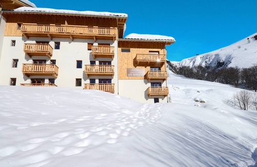 Saint-Sorlin-d'Arves Condo | Appartement avec Wi-Fi Gratuit + Accès Piscine