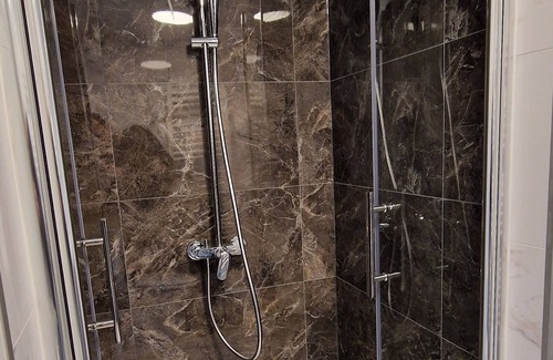 Charleville-Mezieres Apartment | Appartement de Charme "harmonie" à Proximité du Centre