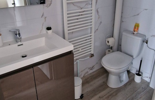 Charleville-Mezieres Apartment | Appartement de Charme "harmonie" à Proximité du Centre