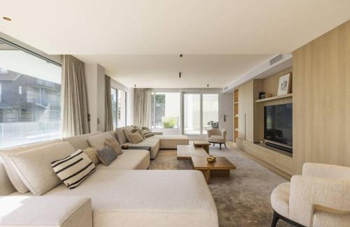 Le Touquet-Paris-Plage Apartment | Appartement de prestige 5 chambres au centre-ville avec WiFi et parking - FR-1-821-9