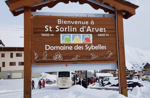 Saint-Sorlin-d'Arves Apartment | Appartement 4/6 Personnes Dans Joli Village de Montage