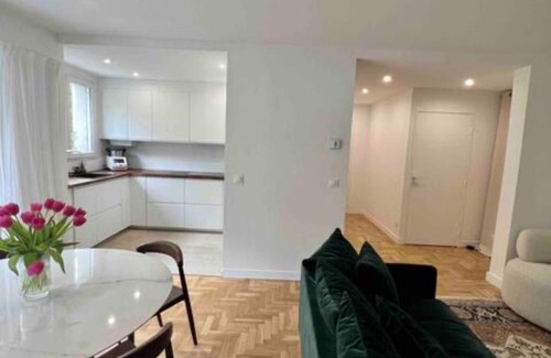 Charenton-le-Pont Apartment | Appartement à 10 Minutes de Paris Bercy Arena et du Bois de Vincennes