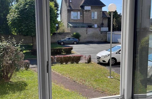 Ouistreham Apartment | Appartement à Ouistreham de 34 m2 Lumineux 600 m de la Mer, 200 m des Commerces