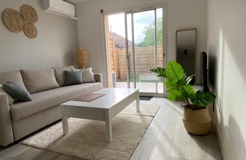 Villenave-d'Ornon Apartment | Appartement à Villenave d'Ornon avec jardin fraîchement rénové