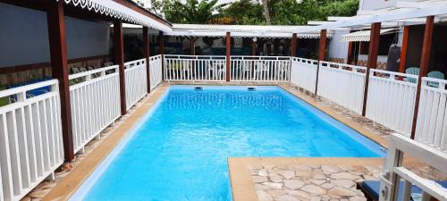 Sainte-Marie Apartment | Appartement élégant à Sainte-Marie, jacuzzi, 76 m²