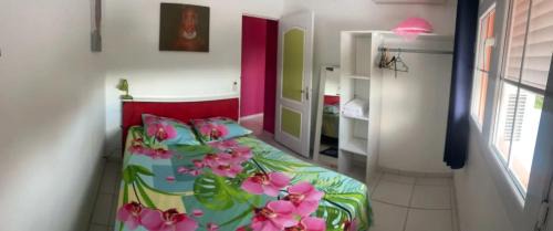 Sainte-Marie Apartment | Appartement élégant à Sainte-Marie, jacuzzi, 76 m²