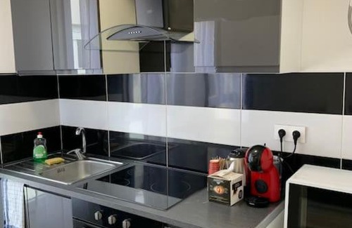 Romainville Apartment | Appartement 2 à 8 min du metro 5 au porte de paris