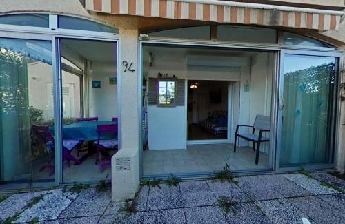 Les Bormettes Apartment | Appartement 2 pièces avec terrasse et piscine à La Londe-les-Maures - FR-1-826-7